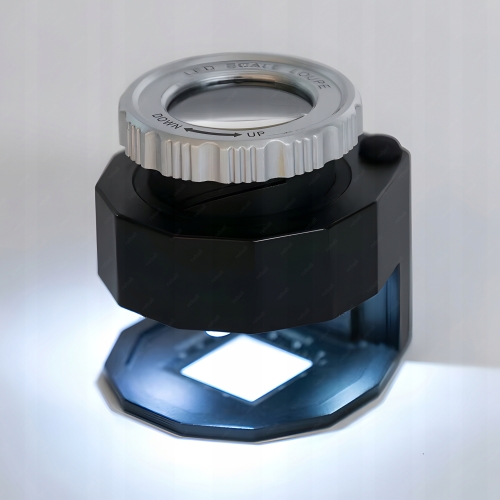 LUPA JUBILERSKA NUMIZMATYCZNA MIKROSKOP SZKŁO POWIĘKSZAJĄCE 30X LED UV