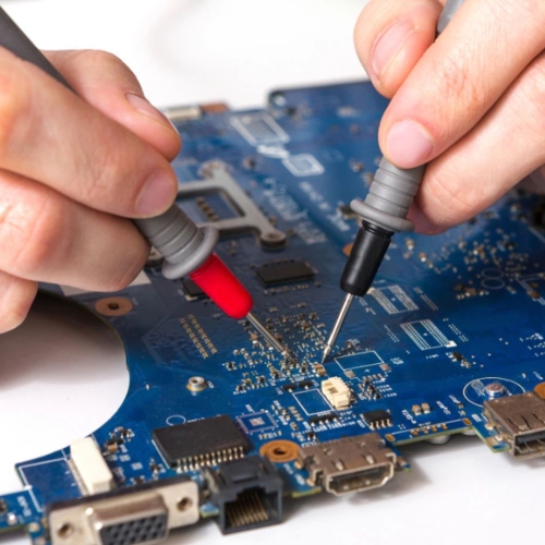 MULTIMETR RĘCZNY CYFROWY MIERNIK NAPIĘCIA PRĄDU 113E AUTOMATYCZNY + ETUI