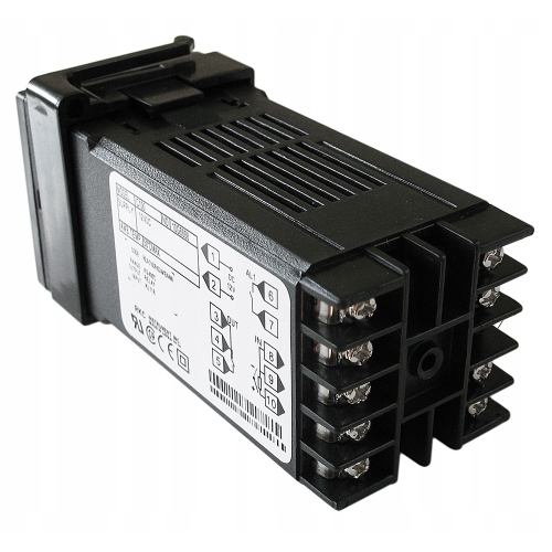 STEROWNIK TEMPERATURY REX-C100 WBUDOWANY PRZEKAŹNIK 10A ZASILANIE 12V